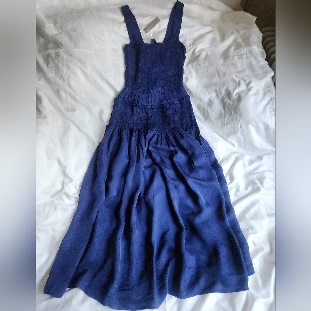 Jcrew Smocked midi dress in summer Navy Blue Bnwt - Picture 5 of 13